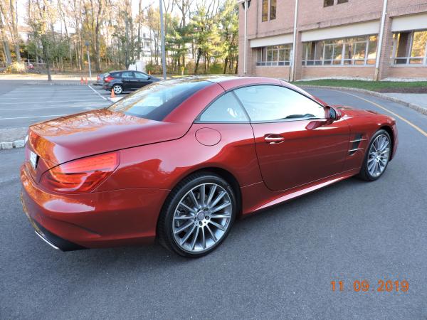 Used-2017-Mercedes-Benz-SL550