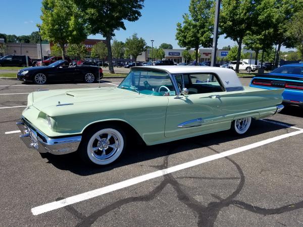 Used-1959-Ford-Thunderbird