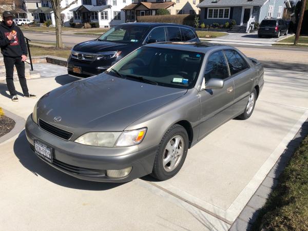 Used-1996-Lexus-ES300