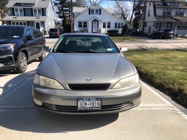 Used-1996-Lexus-ES300