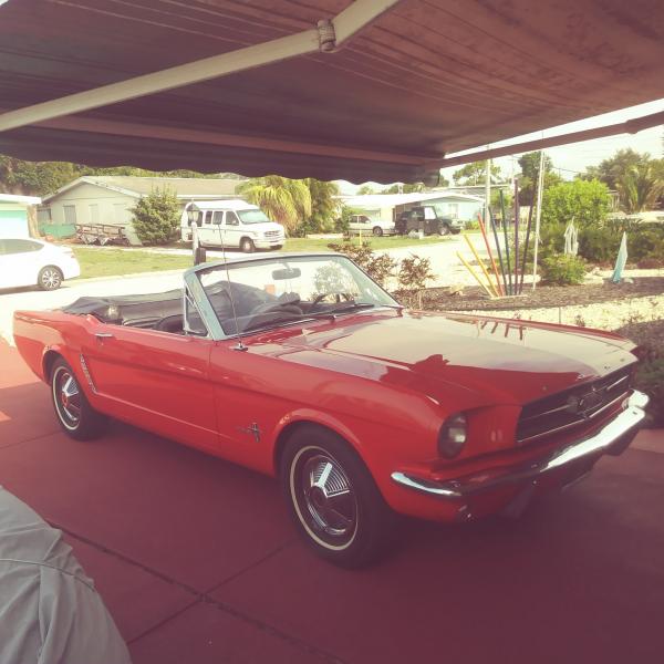 Used-1965-Ford-Mustang-Convertible