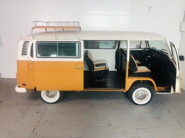 Used-1972-Volkswagen-Transporter