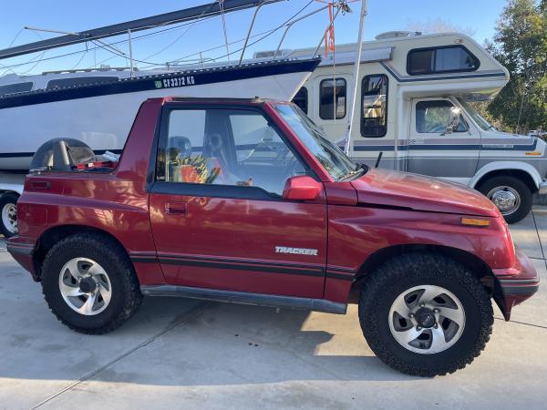 Used-1991-Geo-Tracker