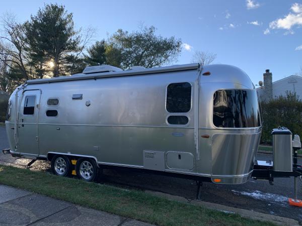 Used-2019-Airstream-Flying-Cloud-25-FBQ