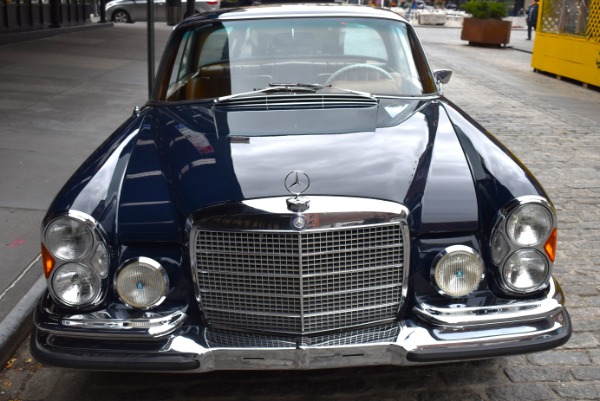 Used-1970-Mercedes-Benz-280SE-35-Coupe---Factory-4-Speed-Manual